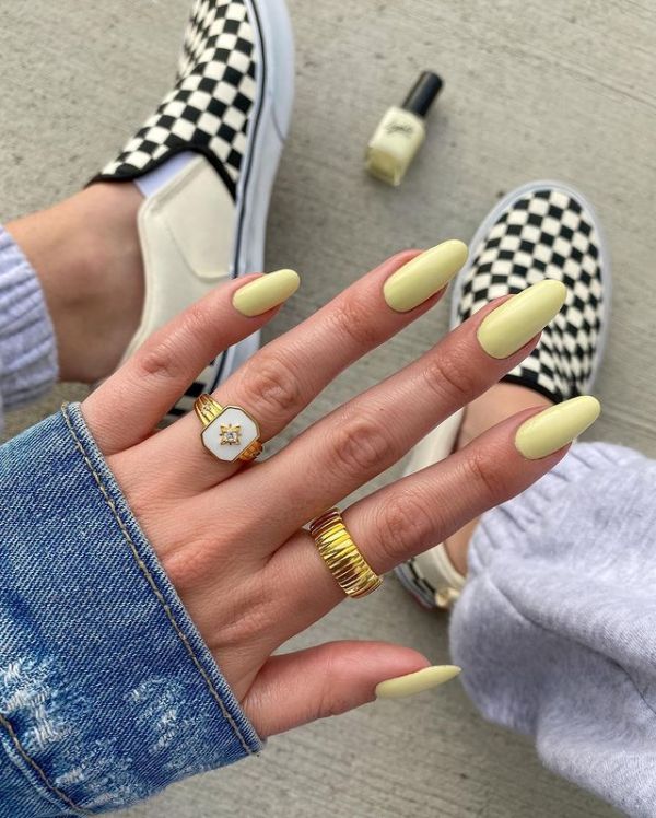 spring nails, spring nails 2023, spring nails inspiration, spring nails short, spring nails simple, spring nails acrylic, spring nail art, spring nail designs, spring nail ideas, spring nail colours, yellow nails