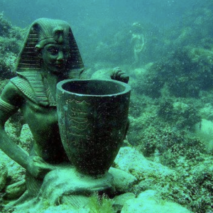 Ancient Egyptian city, Heracleion, Lost City of Heracleion, Ancient history, Archaeological discovery, Underwater exploration, Historical find, Egyptian civilization, 1,200 years ago, Historical site, Rediscovered city,