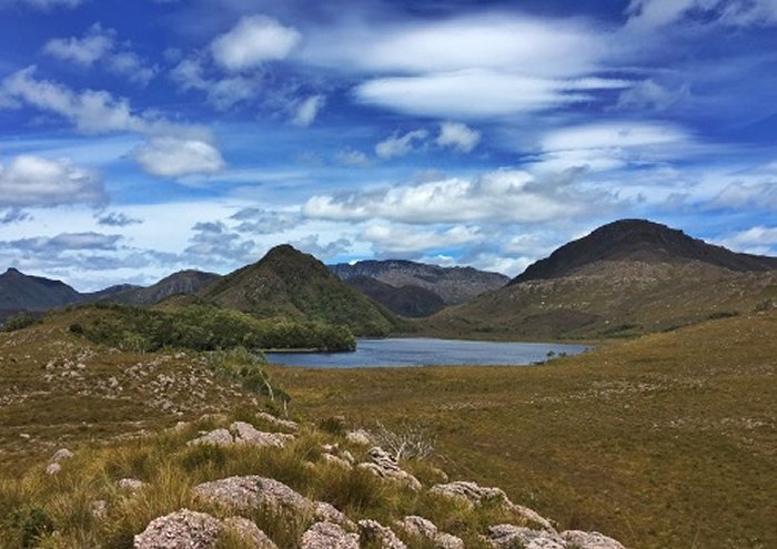 Ancient People In Tasmania Witnessed Stunning Auroras When The Earth's Magnetic Field Flipped