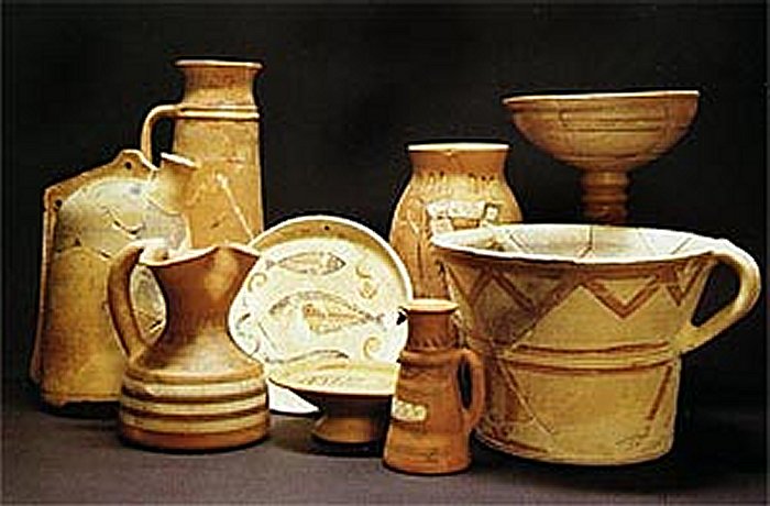 Celtiberian pottery with polychrome painting from Numantia (Soria). (After Jimeno et al. 2002). Image credits: Center for Celtic Studies, University of Wisconsin-Milwaukee