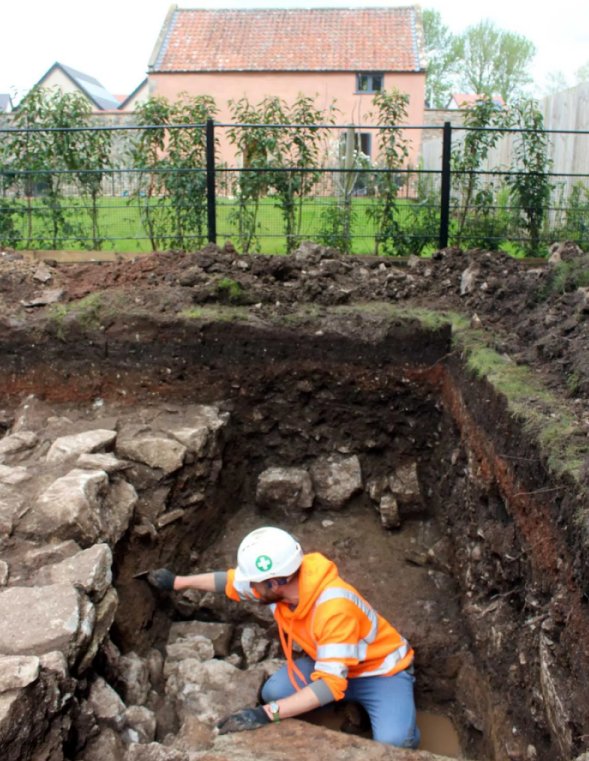 Medieval Manor Of Court De Wyck - Re-Discovered