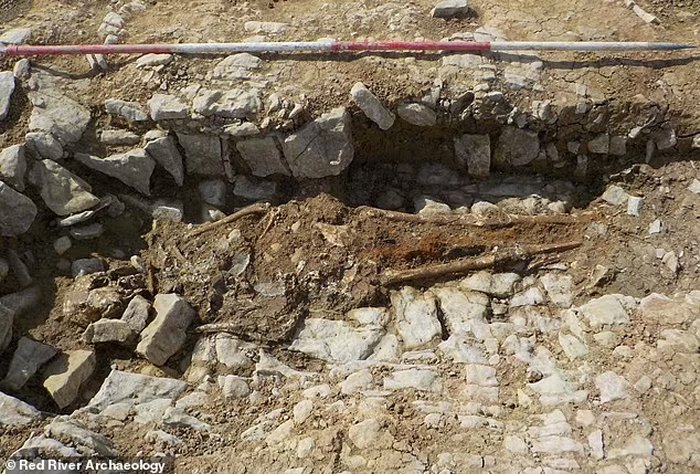 Mysterious Medieval Cemetery Wales With People Buried In Unusual Positions Puzzles Archaeologists