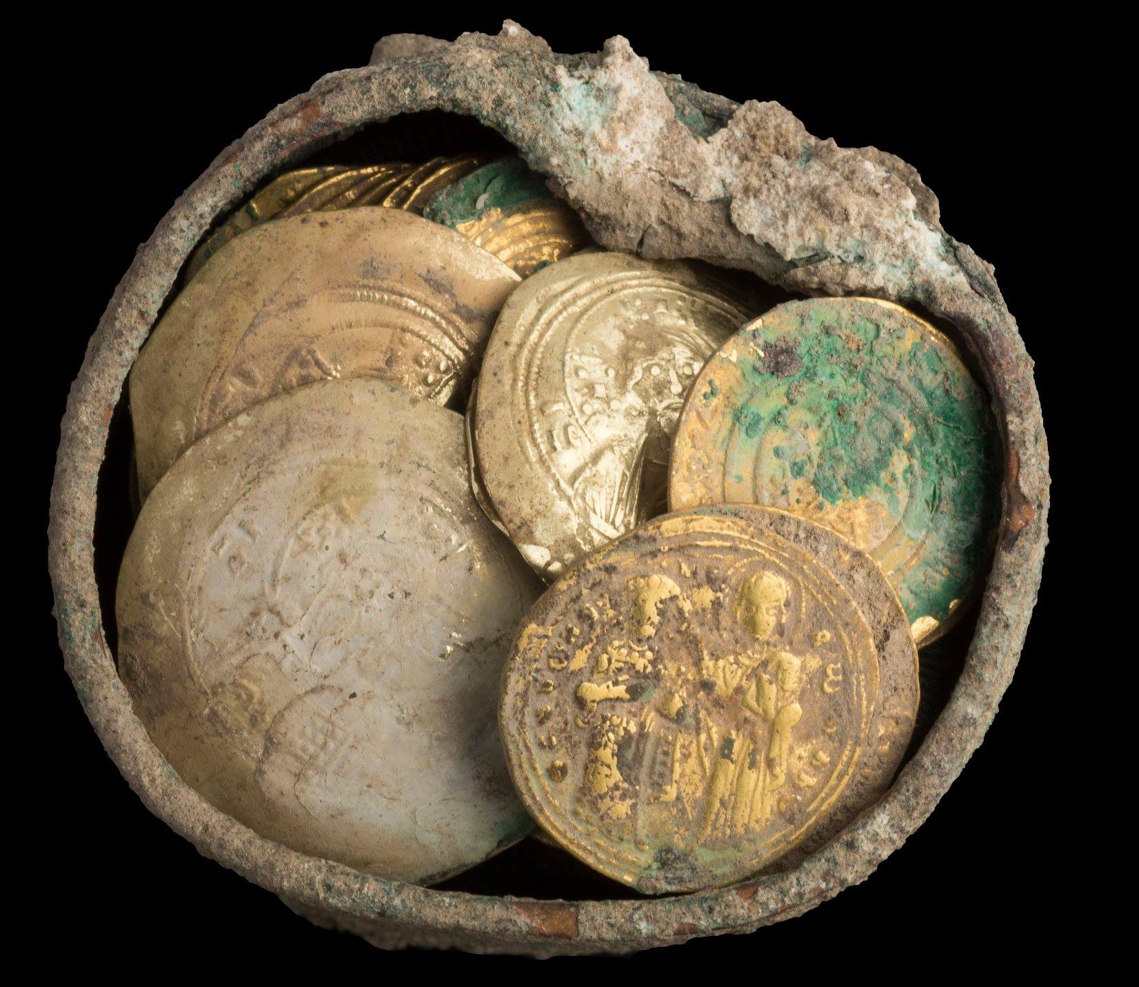 Treasure Hoard Of Rare Gold Coins From The Crusader Conquest Discovered In Caesarea, Israel