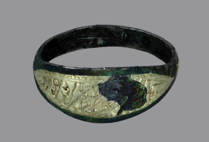 Magnificent 3,300-Year-Old Hitтιтe Bracelet Discovered By Farmer