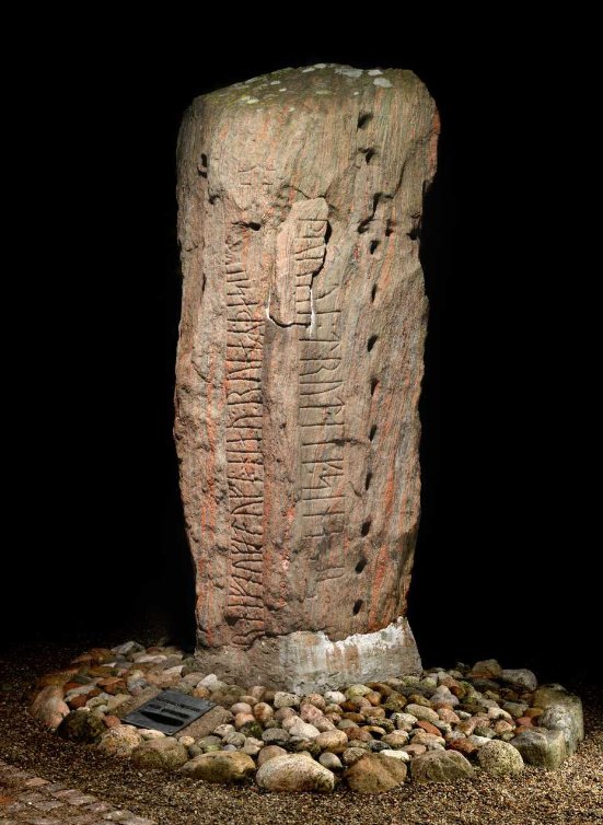 3D Scans Of Runestones Reveal The Power Of Viking Queen Thyra