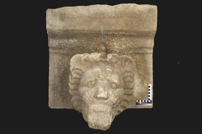 Outstanding Unfinished Ancient Marble Carving Of A Lion's Head Found Near Selinunte, Sicily