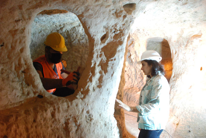 Huge, Ancient Underground City Filled With Artifacts Discovered In Mardin, Turkey