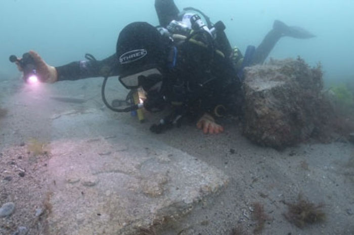 Extremely Rare English Medieval Shipwreck With Fascinating Cargo Discovered In Poole Bay, Dorset