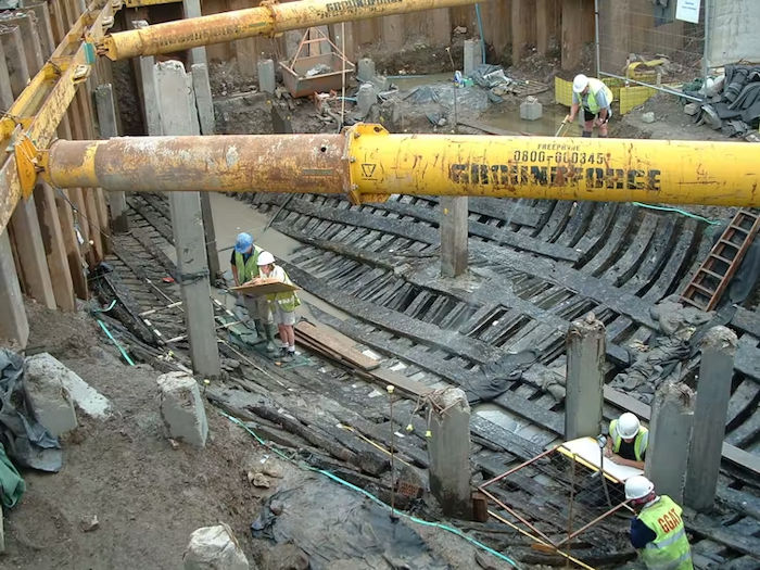 Newport Ship: Experts Reᴀssemble Medieval Vessel Found In The Mud