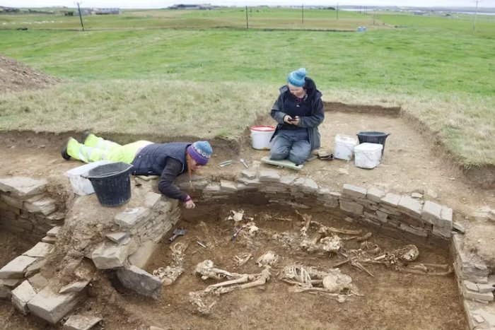 Riddle Of Orkney's Lost Tomb - Fascinating Neolithic Discovery