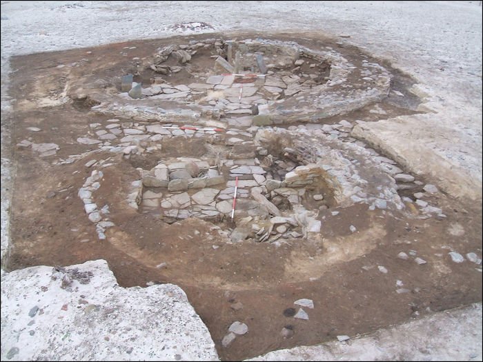 Paired buildings at Noltland. Credit: EASE Archaeology via the Antiquity