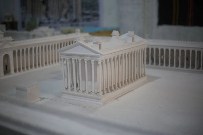  Memory Of Palmyra’s Ancient Ruins Preserved Thanks To One Man's Dedication And Mini Models Of Lost Temples