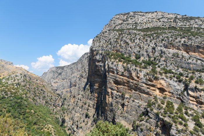 Unusual Neolithic Burial From Grotta Di Pietra Sant' Angelo Puzzles Archaeologists