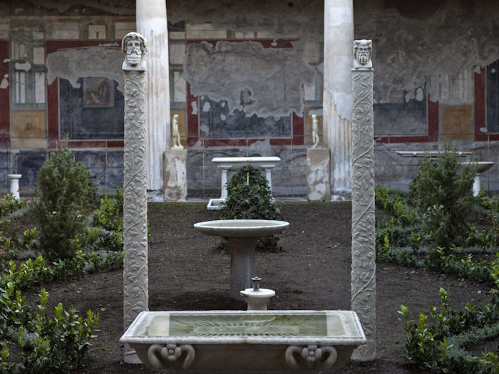 Look Inside A Restored Pompeii House - A Unique Glimpse Into Life In Italy's Ancient City