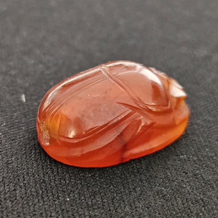 Rare 2,800-Year-Old ᴀssyrian Scarab Amulet Found In Lower Galilee