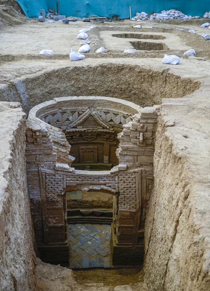 Incredible 700-Year-Old Tombs With Beautiful Decorations And Carved Bricks Found In Shandong, China