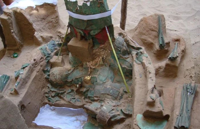 Tomb Of A 1,000-Year-Old Sican Surgeon Wearing A Golden Mask Discovered In Peru