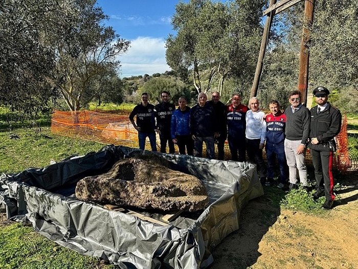 Remarkable Marble Fragment From The Temple Of Zeus In Akragas Found Underwater Off The Coast Of Sicily