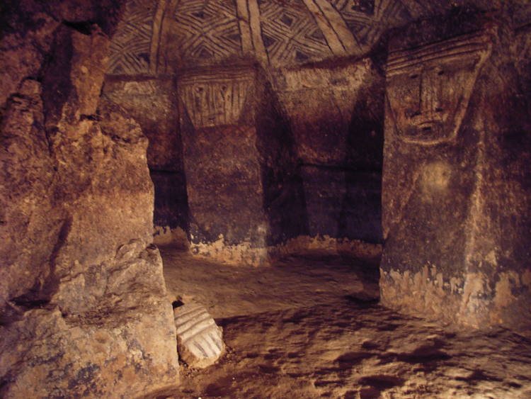 Tierradetro Tombs Colombia