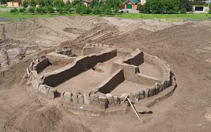 Ancient Secrets Of The Ukrainian Stonehenge That Is Older Than The Giza Pyramids Of Egypt