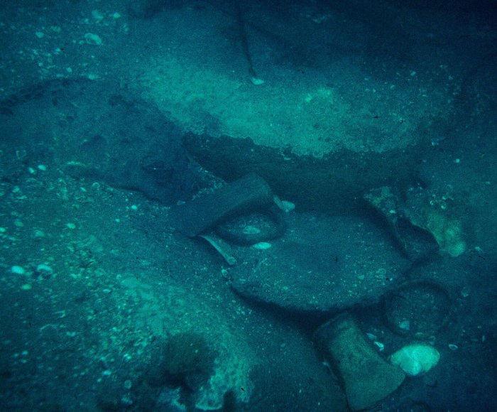 Rochelongue's underwater site artifacts in-situ during the campaign of 1964 (Source: Cap d'Agde Museum Archive). Credit: Cap d'Agde Museum Archive