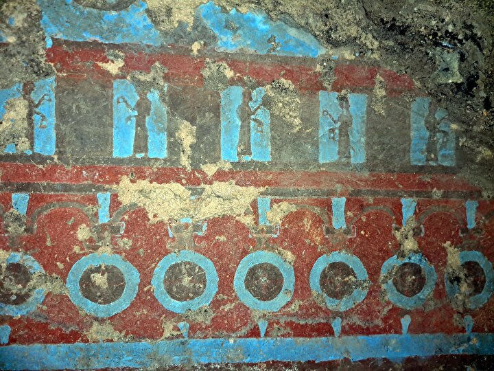 First Look At Mysterious 2,700-Year-Old Underground Frescoes Hidden Inside An Urartu Structure