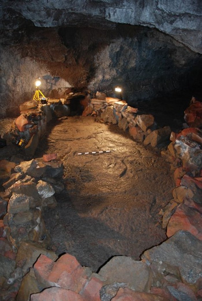 Surtshellir Cave Reveals How Vikings Attempted To Prevent Ragnarök - Doom Of The Gods